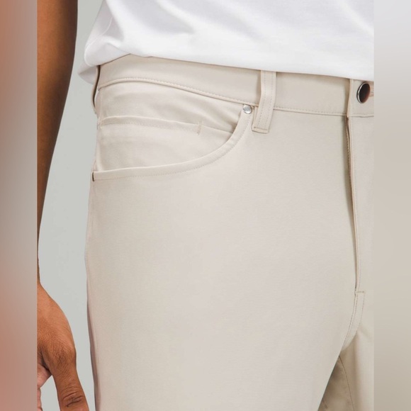 LULULEMON ABC Classic Pant in Silverstone Size 32W and 30L - Picture 4 of 14